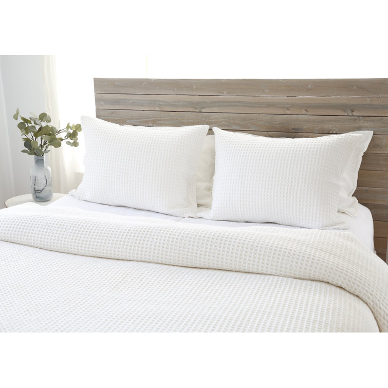 Zuma Queen-Sized Cream Cotton Waffle Weave Blanket