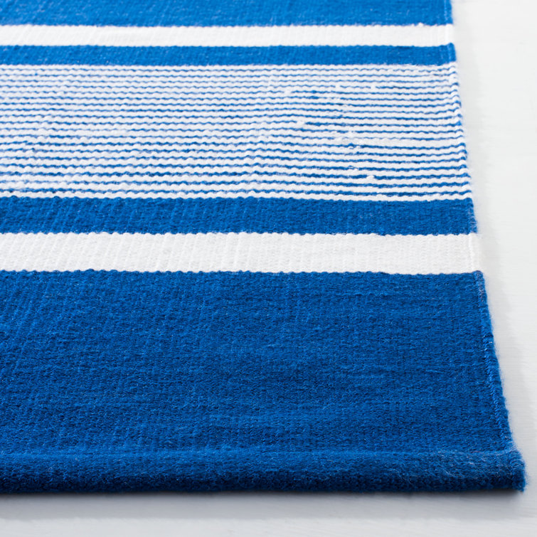 Coastal Breeze Blue Stripe 4' x 6' Synthetic Easy-Care Rug