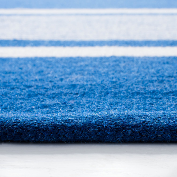 Coastal Breeze Blue Stripe 4' x 6' Synthetic Easy-Care Rug