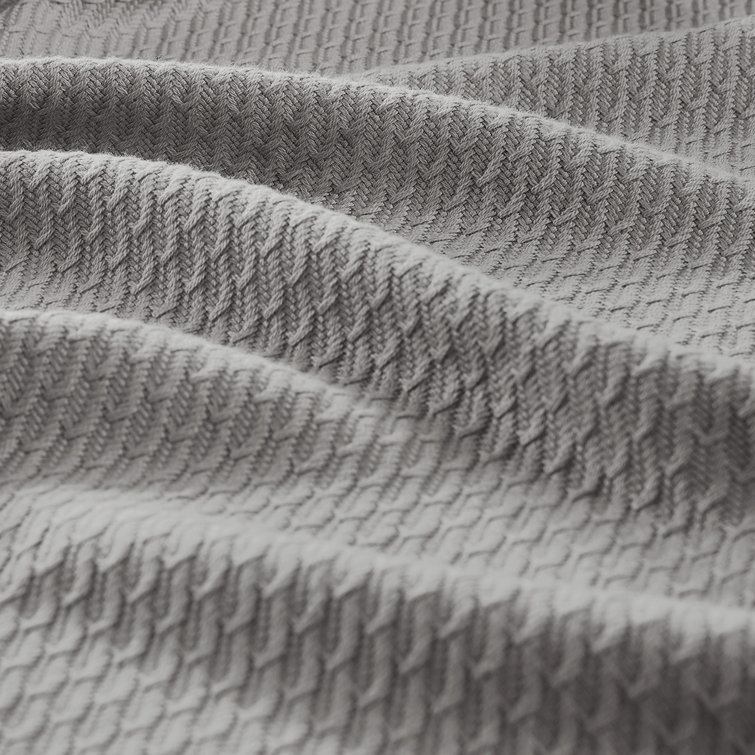 Luxurious King-Sized Cotton Comfort Blanket
