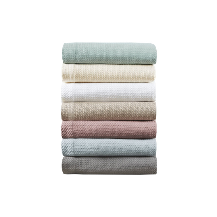 Luxurious King-Sized Blue Egyptian Cotton Cozy Blanket