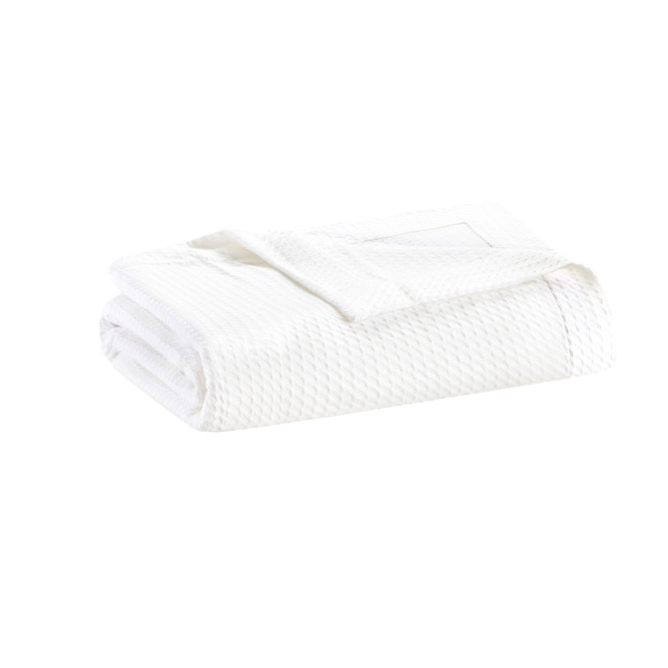 Luxurious King-Sized White Egyptian Cotton Blanket