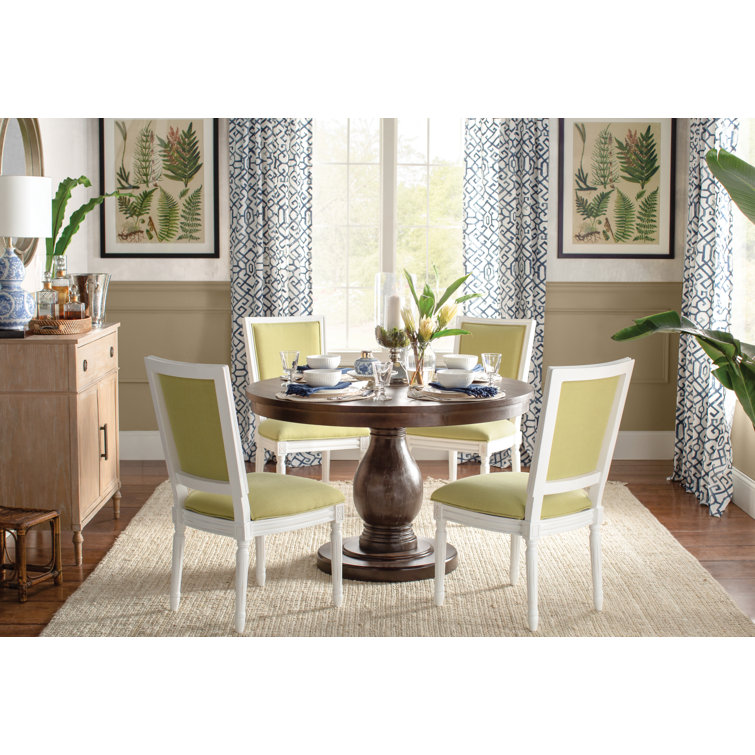 Flax Cotton Quilted Round Scalloped Edge Placemat Set