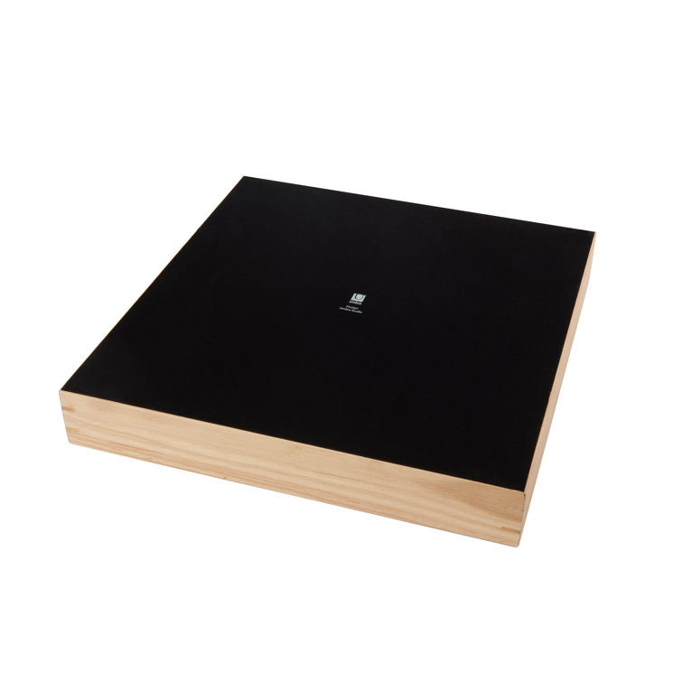 Natural Ashwood and Metal Modern Chess Set with Silver and Black Pieces