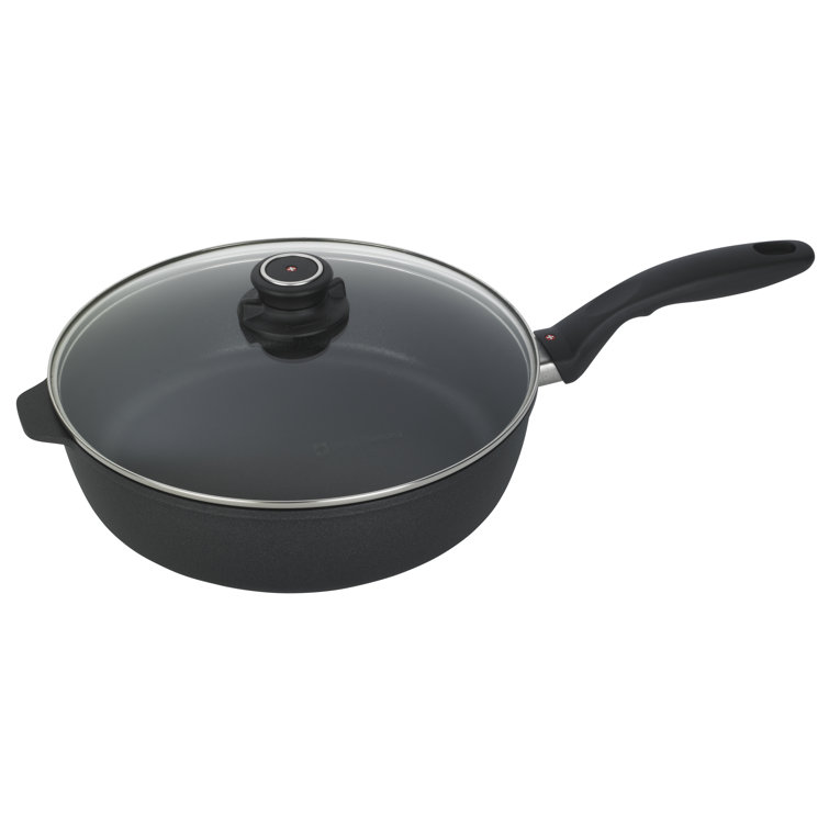 Swiss Diamond 4.3-Quart Nonstick Aluminum Saute Pan with Lid