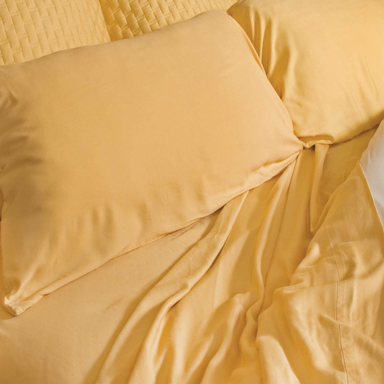 Ivory Queen Bamboo Viscose Cooling Bed Sheet Set