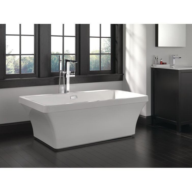 Ara Chrome Single Handle Modern Bathroom Faucet with Brass Construction