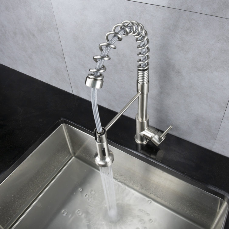 Brushed Nickel Single Handle Pull-Out Kitchen Faucet
