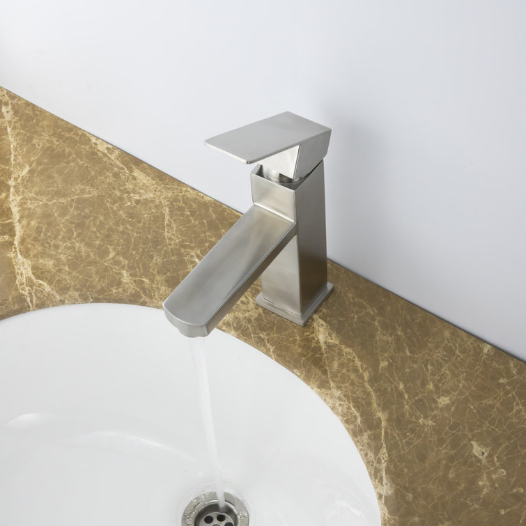 Brushed Nickel Single Handle Bathroom Faucet