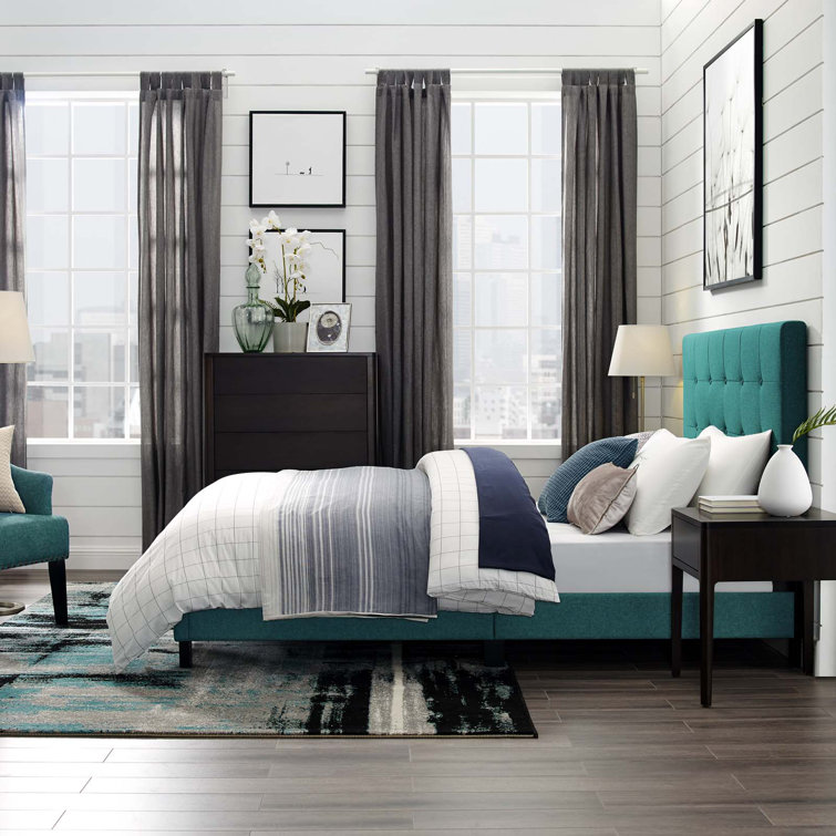 Melanie White King Velvet Tufted Upholstered Platform Bed