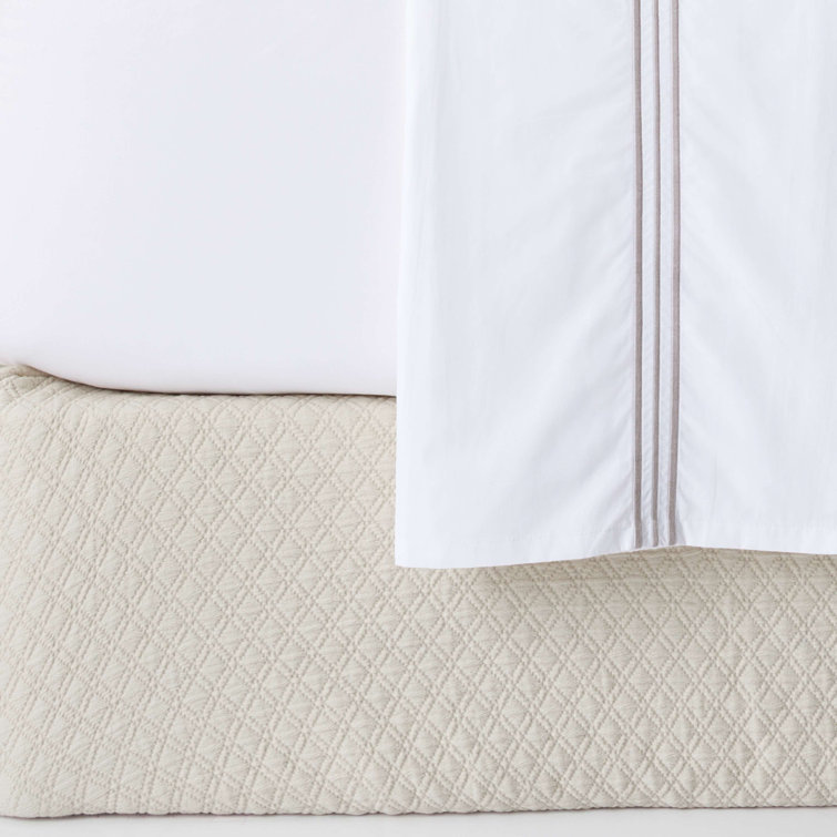 Ivory Diamond Pattern Cotton Twin Box Spring Cover