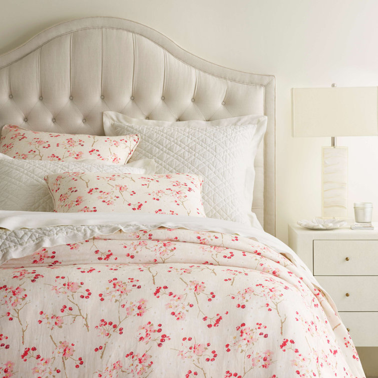Natural Cotton and Polyester Quilted Sham with Flanged Edging