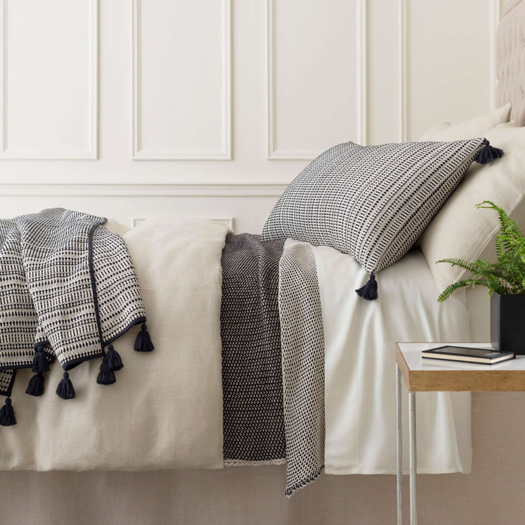 Kumi Reversible Black and White Cotton Jacquard Throw Blanket