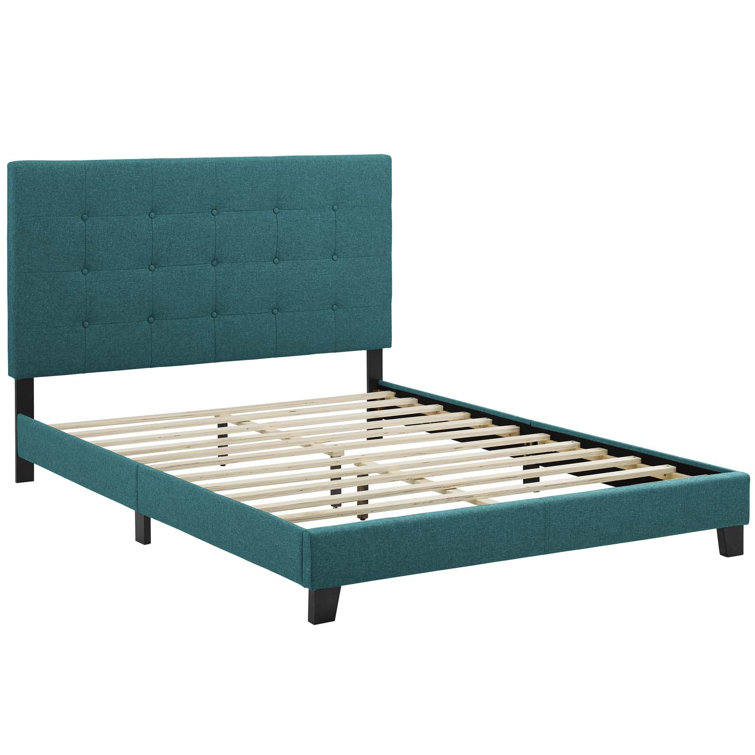 Melanie White King Velvet Tufted Upholstered Platform Bed