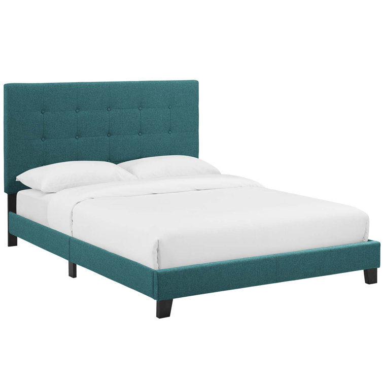 Melanie White King Velvet Tufted Upholstered Platform Bed