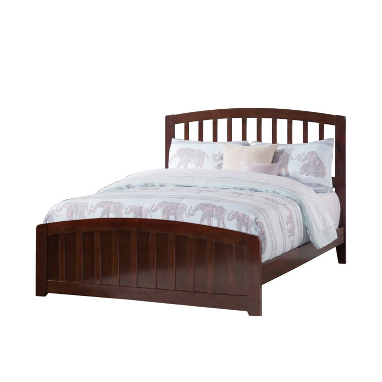 Richmond White Queen Wood Platform Bed with Slats