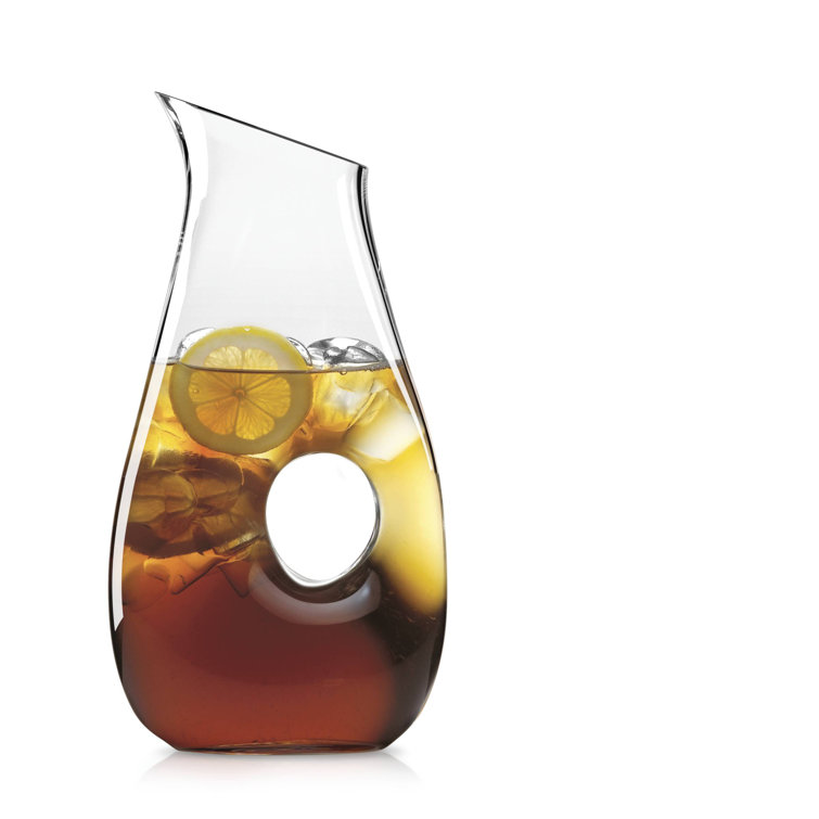Elegant 1.5 Quart European Crystal Pierced Pitcher