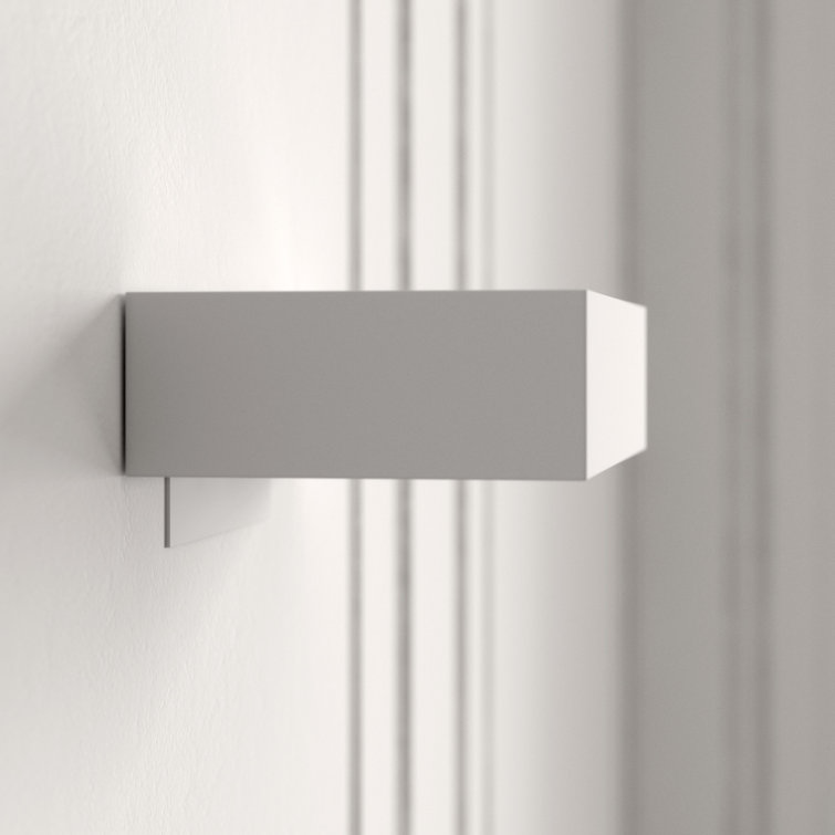 Melete Sleek White Aluminum Dimmable LED Wall Sconce