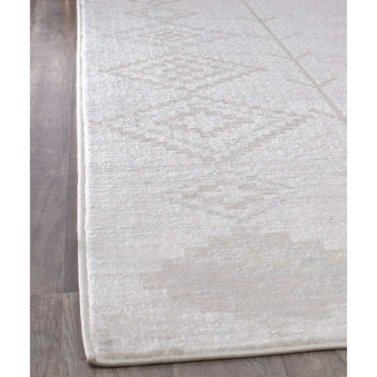 Elegant Gray Moroccan-Inspired 9' x 12' Synthetic Area Rug
