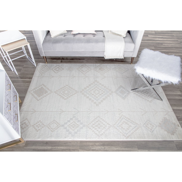 Elegant Gray Moroccan-Inspired 9' x 12' Synthetic Area Rug