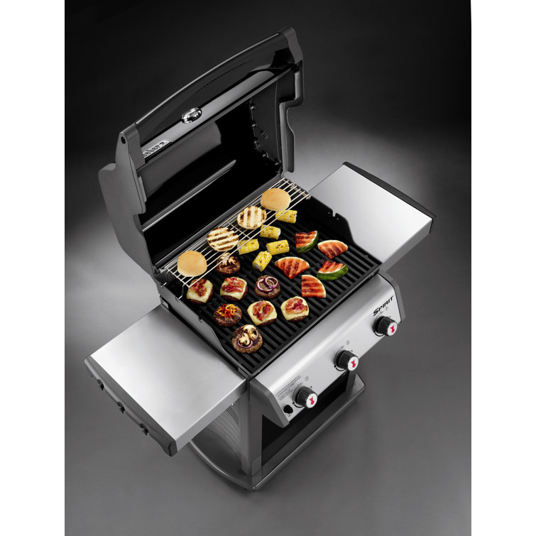Black Stainless Steel 3-Burner Propane Gas Grill