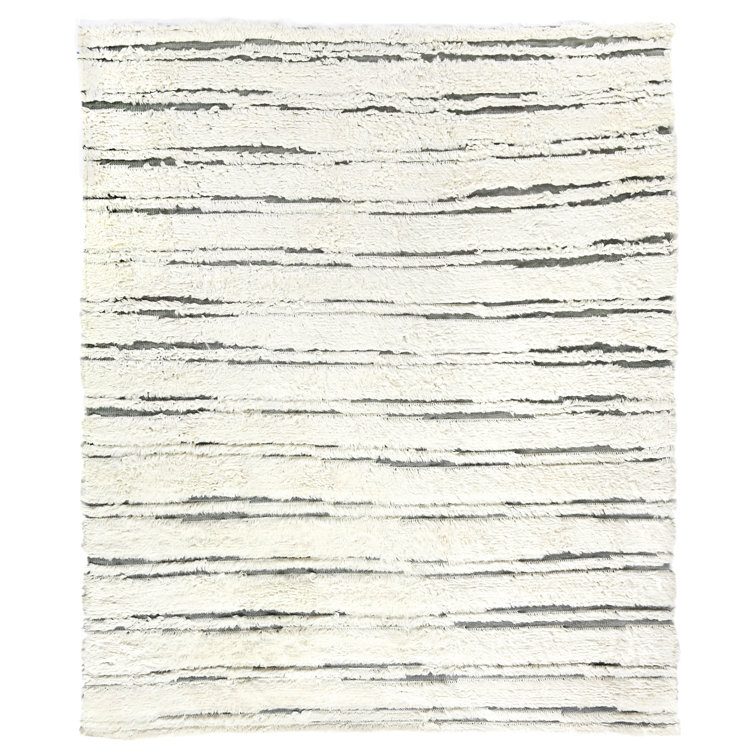 Ivory and Gray Hand-Knotted Wool 6' x 9' Rug