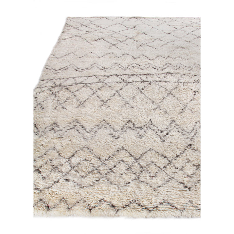 Ivory Elegance 8' x 10' Hand-Knotted Wool & Cotton Area Rug