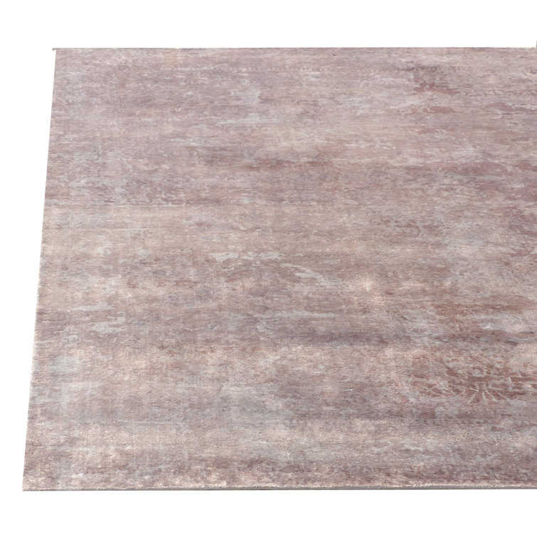 Ivory and Gray Hand-Knotted Wool 6' x 9' Rug