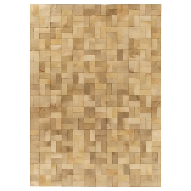 Handmade Ivory Geometric Cowhide Rectangular Area Rug