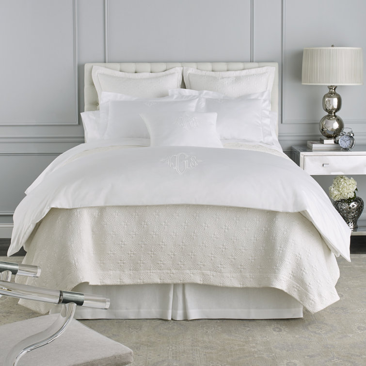 Luxurious Ivory Cotton Queen Duvet Cover