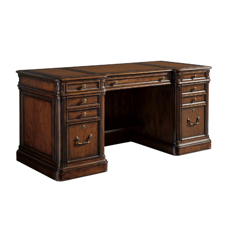 Richmond Hill Traditional Brown Executive Desk with 9 Drawers