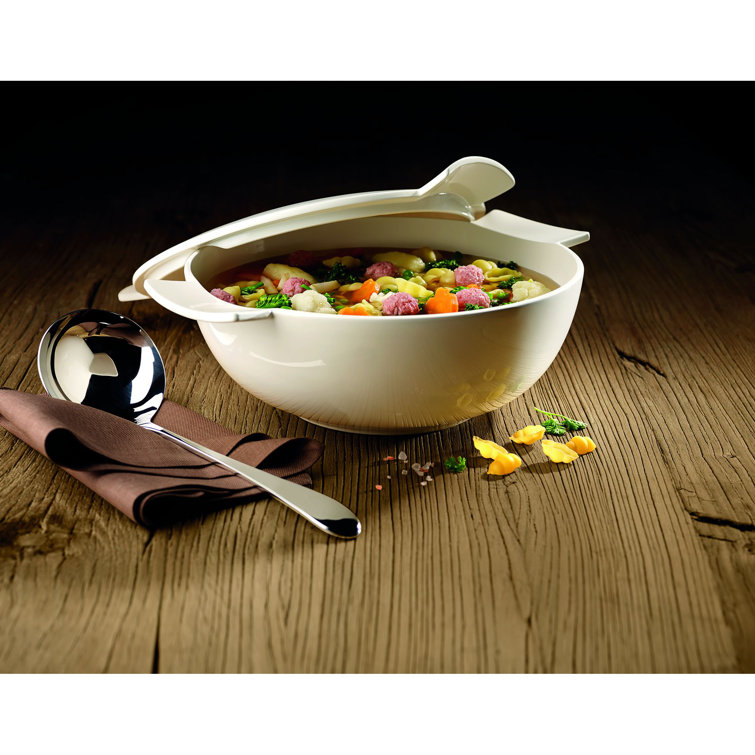 White Ceramic Round Tureen with Lid, 84.5 Ounces
