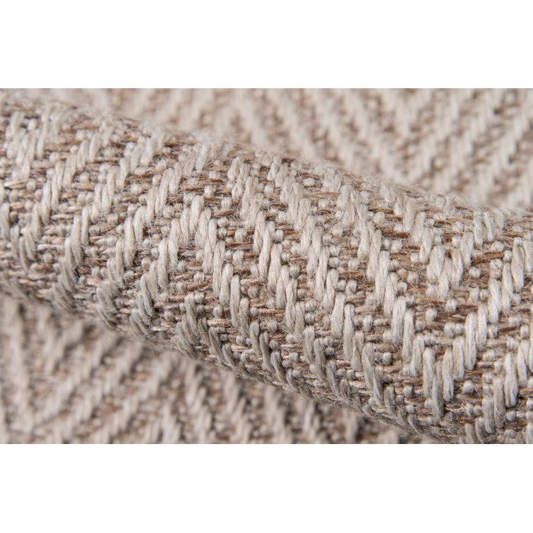 Natural Geometric Hand-knotted Wool and Synthetic Rug, 5' x 7'