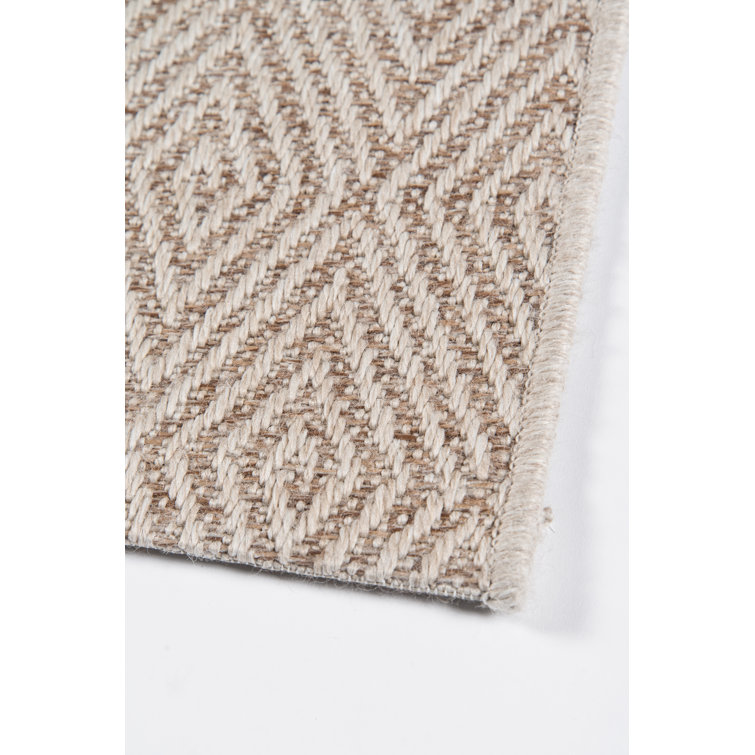 Natural Geometric Hand-knotted Wool and Synthetic Rug, 5' x 7'