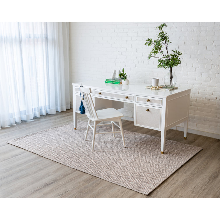 Natural Geometric Hand-knotted Wool and Synthetic Rug, 5' x 7'