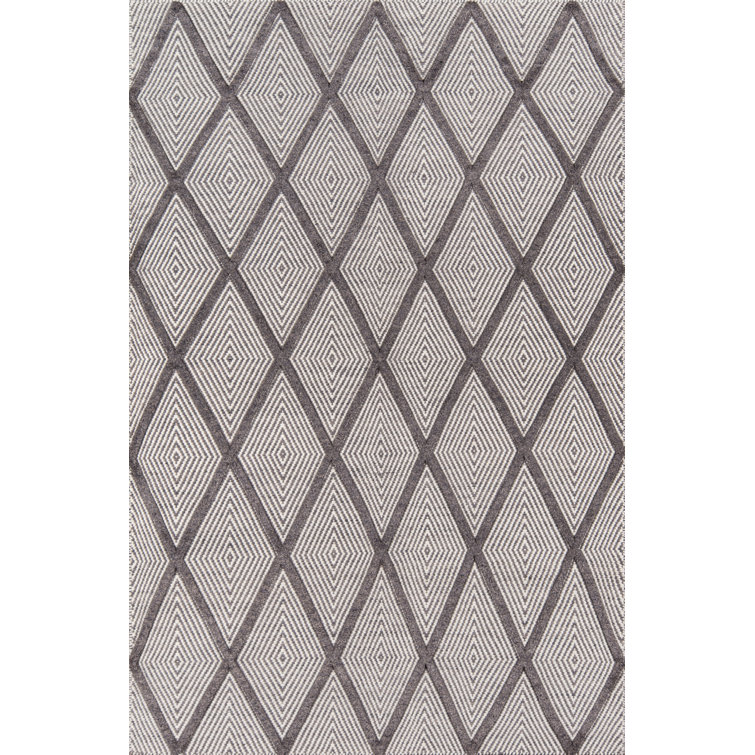 Charcoal Diamond Handwoven Wool Medium Area Rug 7'6" x 9'6"