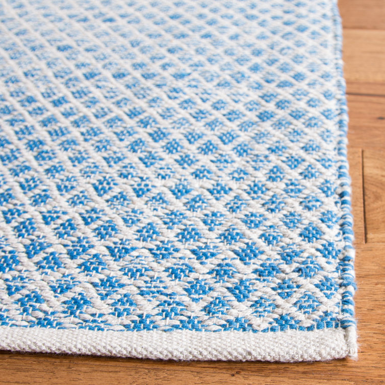 Ivory and Blue Handwoven Cotton Area Rug 3' x 5'