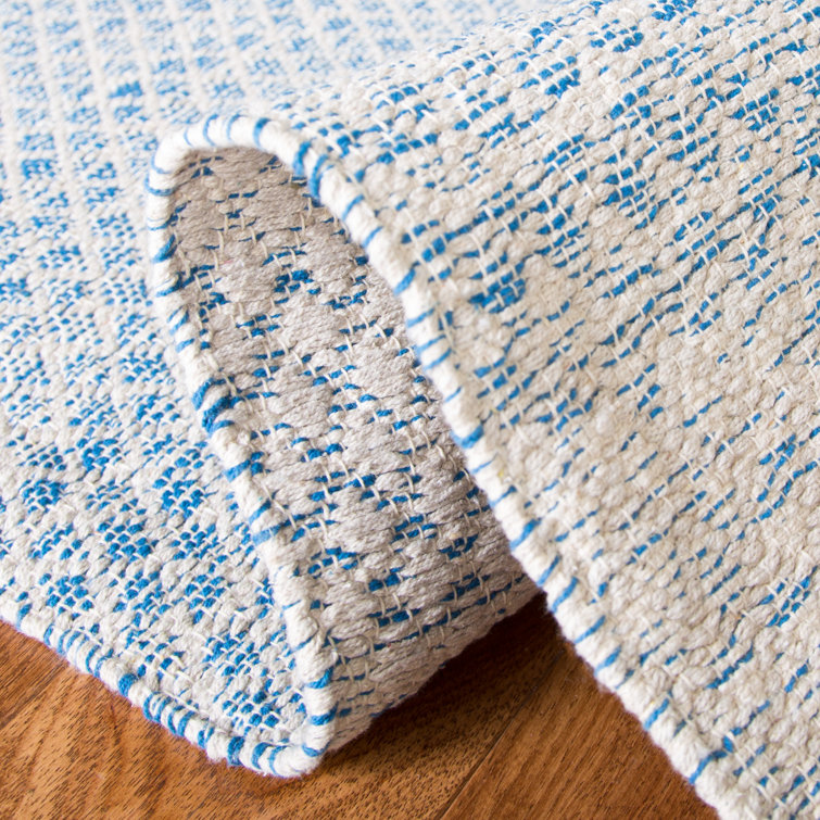 Ivory and Blue Handwoven Cotton Area Rug 3' x 5'