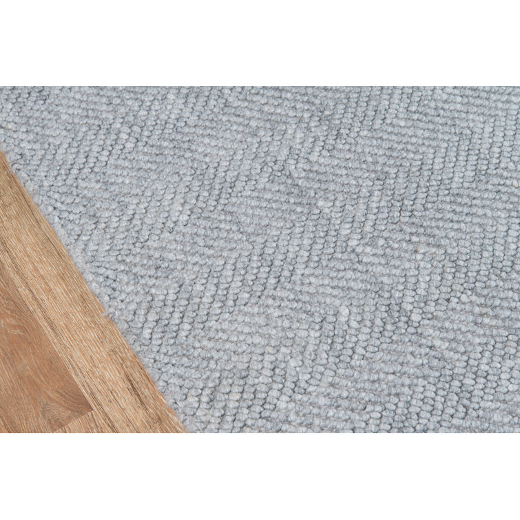 Gray Handwoven Wool and Synthetic Herringbone Area Rug