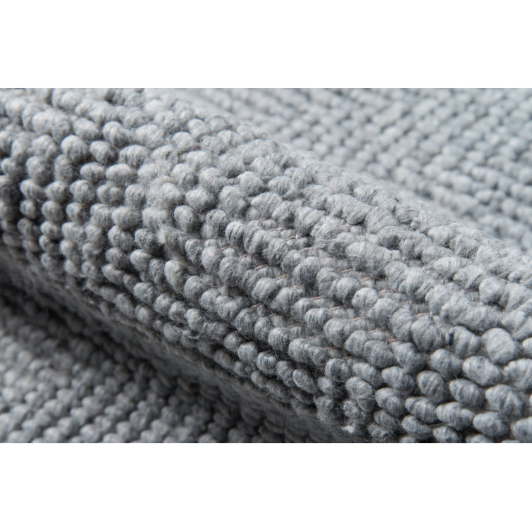 Gray Handwoven Wool and Synthetic Herringbone Area Rug