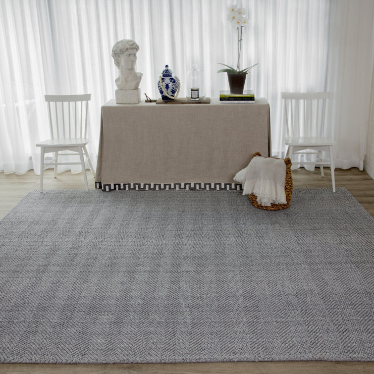 Gray Handwoven Wool and Synthetic Herringbone Area Rug