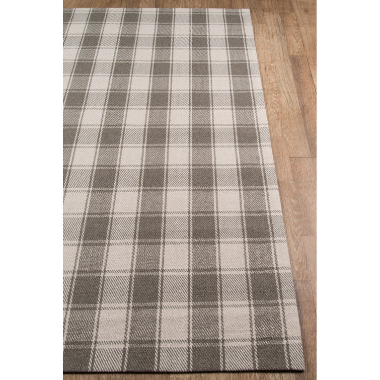 Elegant Gray Handwoven Wool Tartan Plaid 8' x 10' Rug