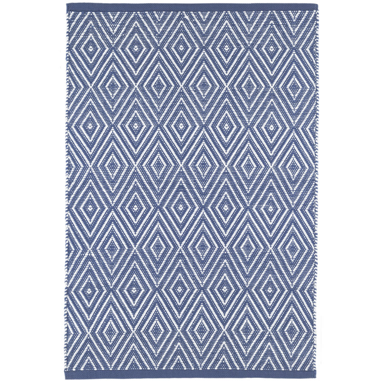Diamond Denim and White 8' x 10' Reversible Rug