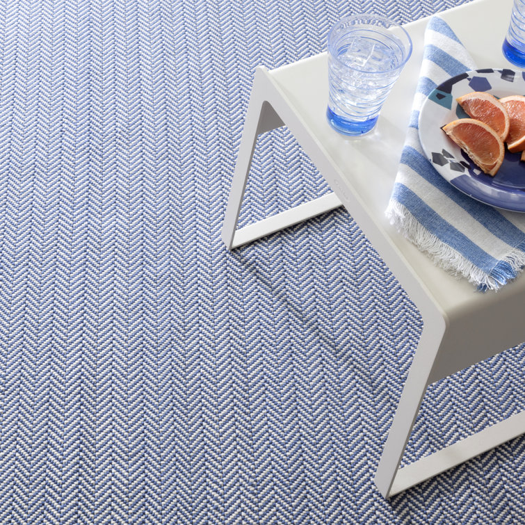 Denim and Ivory Herringbone 9' x 12' Synthetic Flat Woven Rug