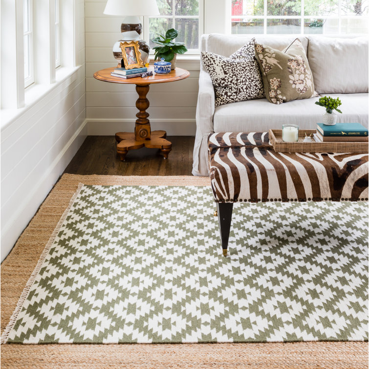 Handmade Green Wool Geometric Rectangular Rug 7'6" x 9'6"