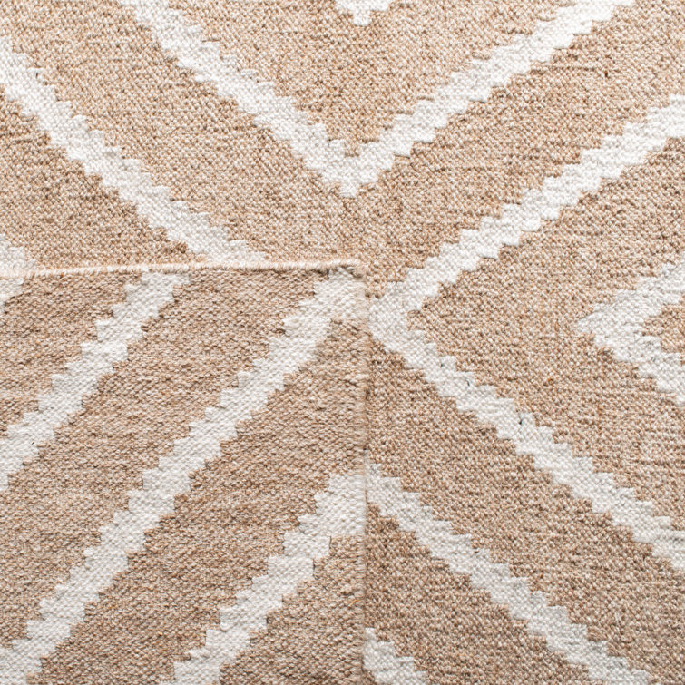 Beige/Ivory Flat Woven Handmade Wool Viscose Rug, 5' x 8'