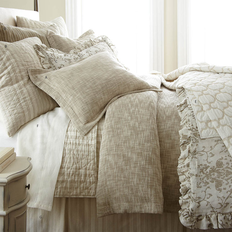 Twin Blue and White Striped Textured Quilt Set