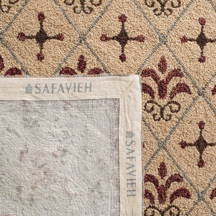 Handmade Red and Beige Floral Wool Accent Rug 2' x 3'
