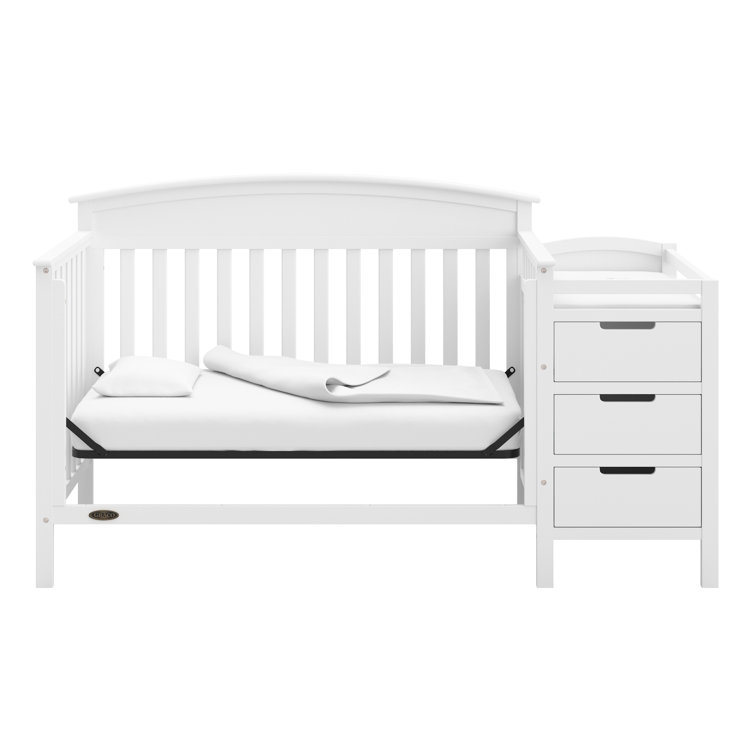 White Pine 4-in-1 Convertible Crib with Changer
