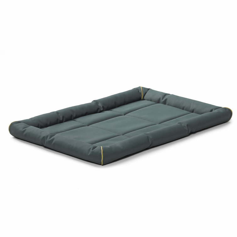 Maxx Ultra-Rugged Black Polyester Pet Bed for Crates